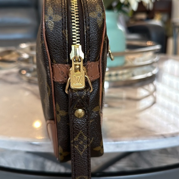 ♥️ Authentic LV Marley Dragoone GM ♥️ - Picture 3 of 10